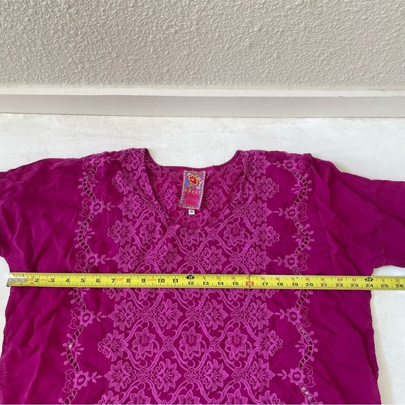 Johnny Was Top Blouse Magenta Lace Crochet Embroidered Eyelet Boho Bohemian M - Picture 6 of 7